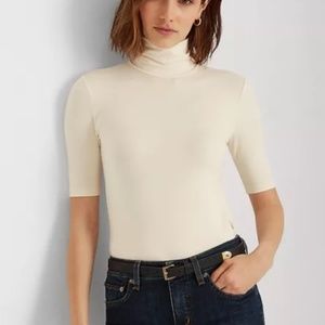 [EXPRESS] Cream Short-sleeve ribbed knit turtleneck sweater Sz Medium